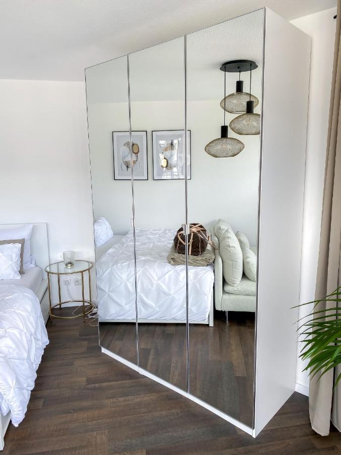 Dani Stylish Minimal Innercity Terrace Appartement